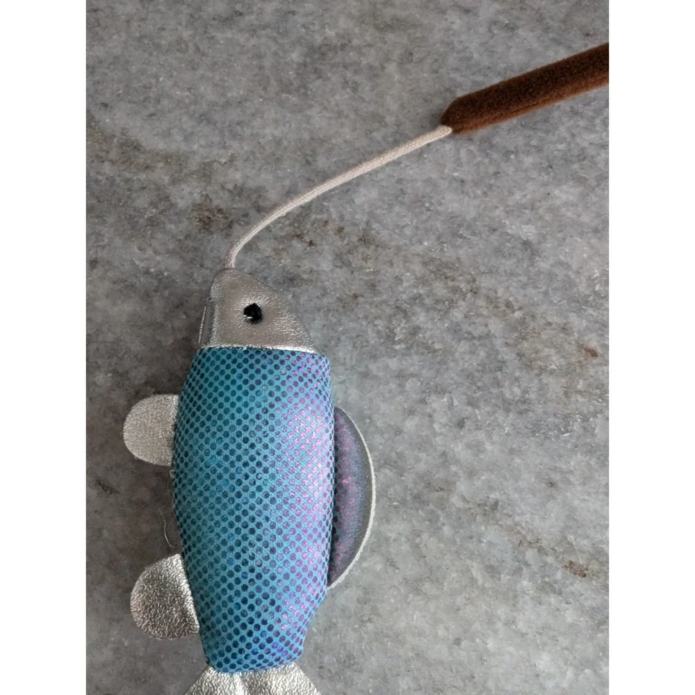 Build‎ a Bear Mama Eskimo Polar Bear w/Ice Fishing Pole